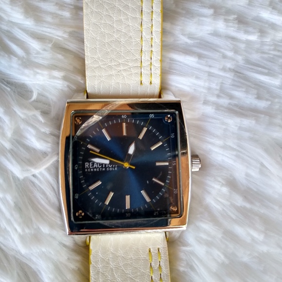 KENNETH COLE clock - Picture 2 of 6